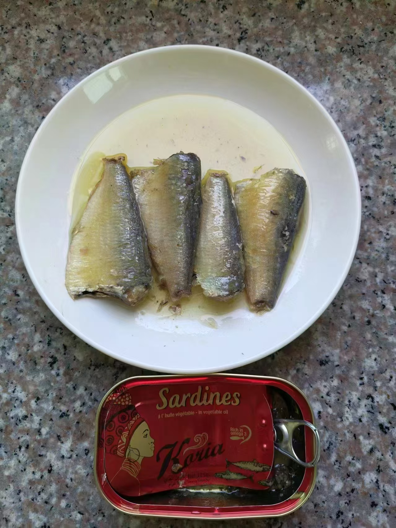 油浸沙丁鱼